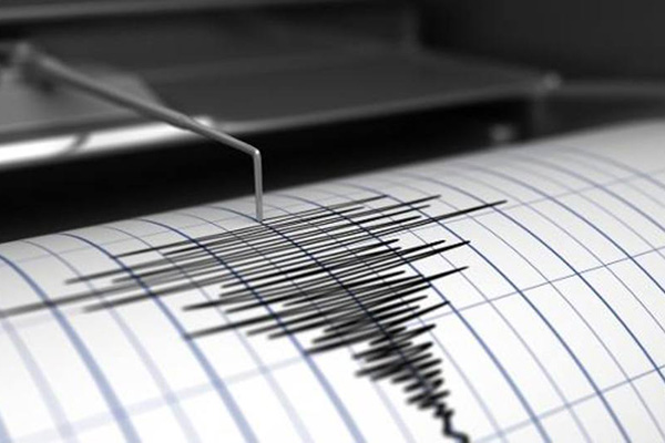 Autoridades chilenas informan un fallecido por infarto tras sismo de 7.3