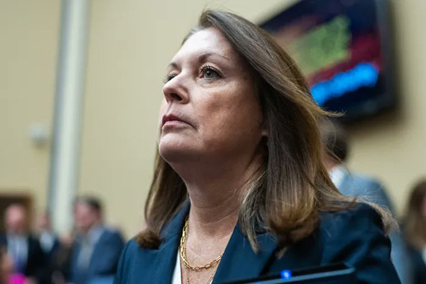 Directora de Servicio Secreto de EU renuncia tras intento de asesinato contra Trump