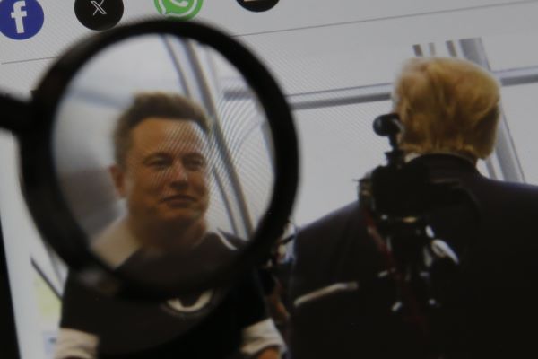 Ni la IA de X perdonó la entrevista de Elon Musk con Donald Trump