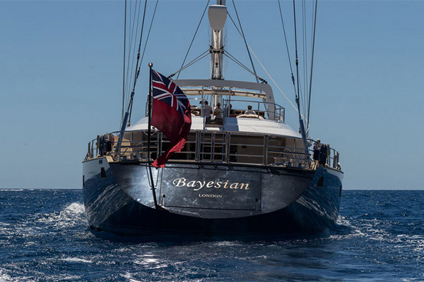 Van seis muertos confirmados tras naufragio de yate Bayesian en Sicilia