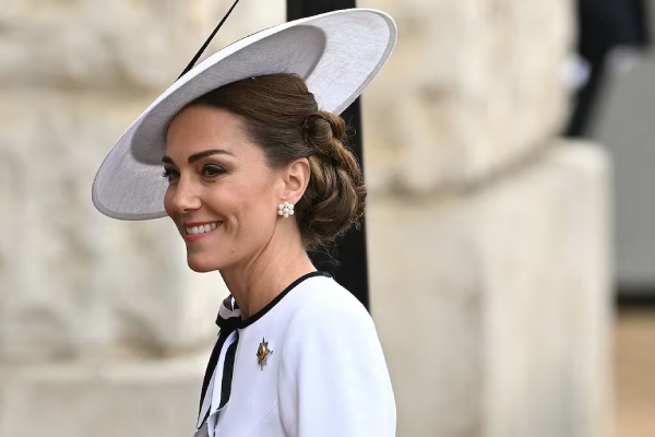 Tras meses "increíblemente duros", Kate Middleton anuncia el fin de su tratamiento contra el cáncer