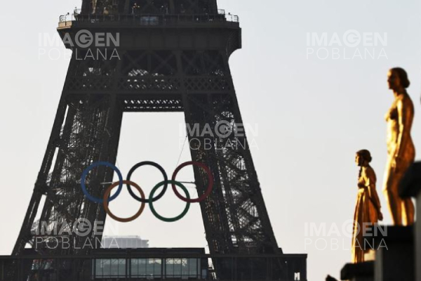 Descendientes de Eiffel vs. Anne Hidalgo: la discordia sobre los aros olímpicos continúa