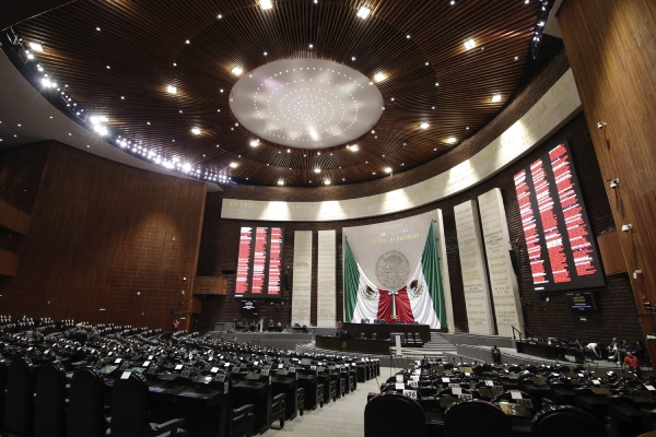Diputados aprueban por unanimidad que el 1 de octubre de cada 6 años sea descanso obligatorio