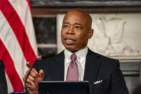 Eric Adams, alcalde de NY, se declara no culpable por cargos de corrupción