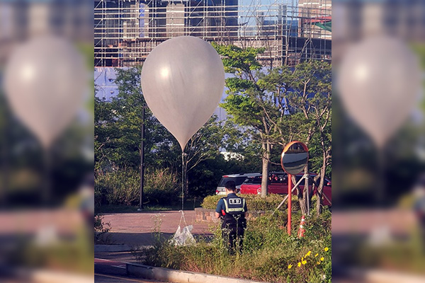 Pyongyang lanza 120 globos llenos de basura a Corea del Sur