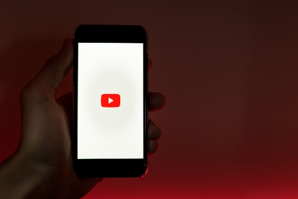 Estos son los 3 youtubers mexicanos en el top 100 mundial