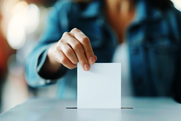 Abren las urnas en Uruguay para elecciones generales