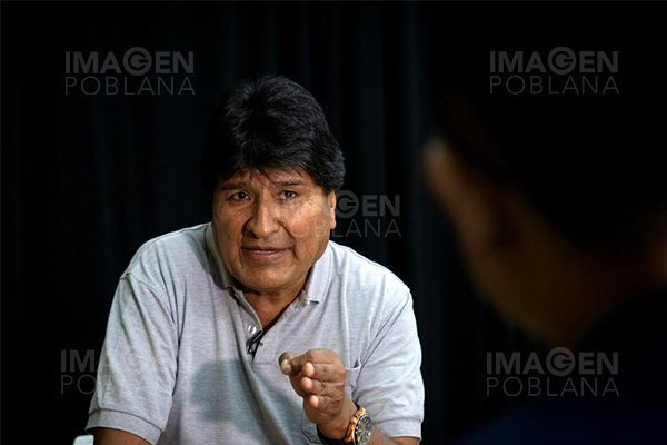 Evo Morales niega haber disparado contra policías y reitera denuncia de emboscada