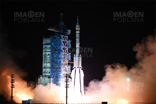 China lanza la nave tripulada Shenzhou-19 hacia la estación Tiangong