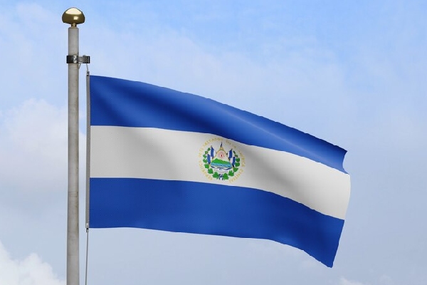EU baja la alerta de viaje a El Salvador por reducción de la delincuencia
