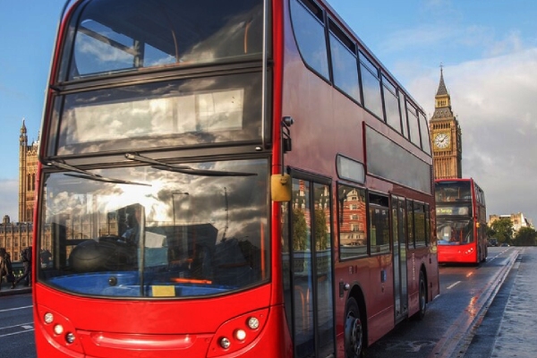 Ofrecen semana laboral de 4 días a conductores de metro de Londres tras anuncio de huelgas