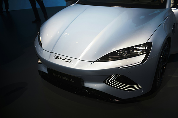 BYD planea vender 100,000 unidades de vehículos eléctricos en México en 2025
