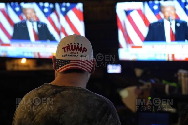 Equipo de Trump firma memorando con Departamento de Justicia