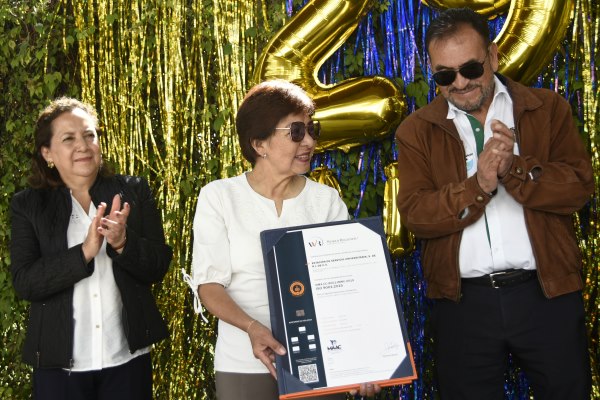 Estación de Servicio Universitaria recibe la certificación ISO 9001-2015
