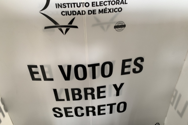 Inicia impresión de más de 600 millones de boletas para la elección judicial