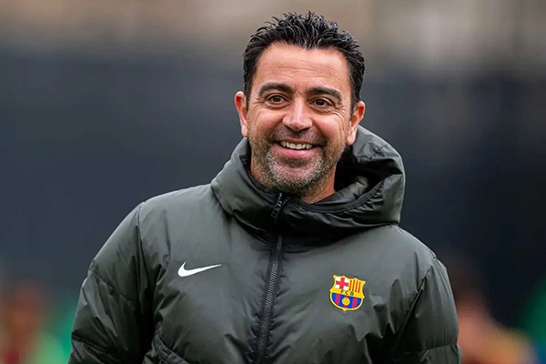 Decían que llegaba a Rayados, pero Xavi podría firmar con este gigante de Europa