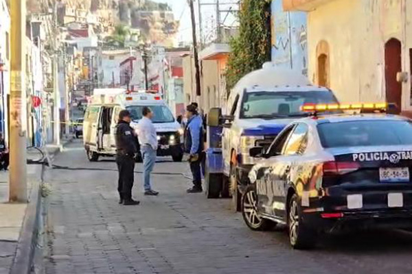 Subió a despachar gas y terminó muerta; hay dos versiones de los hechos