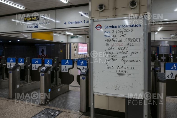 Incendio en aeropuerto de Heathrow paraliza las operaciones; hay miles de vuelos cancelados