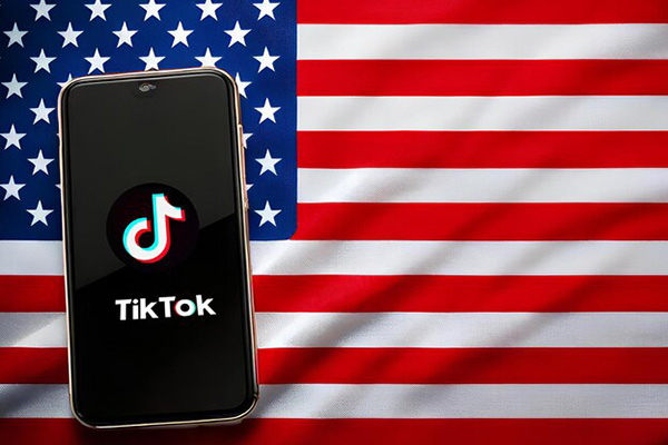 Trump anuncia decreto para mantener a TikTok en funcionamiento en EU por 75 días más