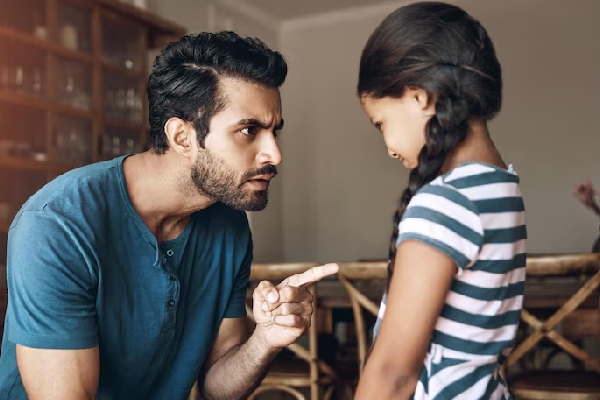 Padres narcisistas, hijos rotos: la verdad detrás del “amor tóxico”