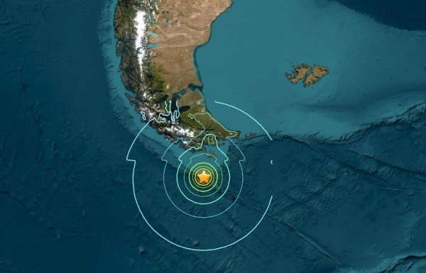 Autoridades chilenas confirman arribo de tsunami en próximas horas tras terremoto
