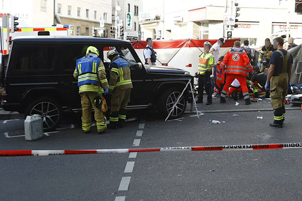 Atropello masivo deja al menos seis heridos en Stuttgart, Alemania