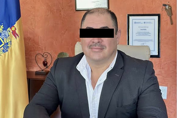 Autoridades federales arrestan al presidente municipal de Teuchitlán