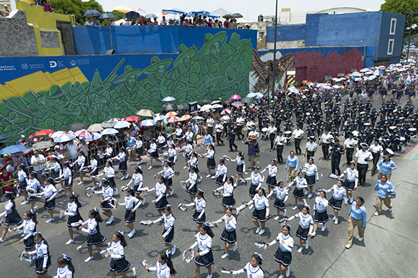 Una tradición con historia: el desfile del 5 de Mayo en Puebla a través del tiempo