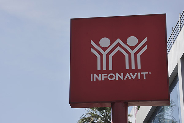 Infonavit reestructura créditos para millones de derechohabientes