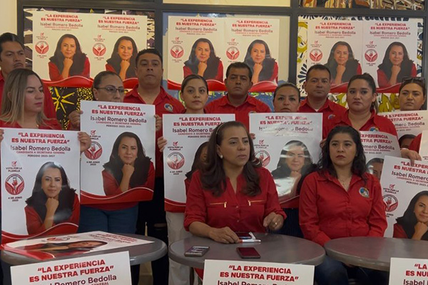 Isabel Romero denuncia abandono de trabajadores del IMSS por parte de dirigencia sindical
