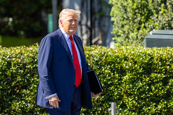 Es un honor para Washington ver al primer papa estadounidense, dice Trump