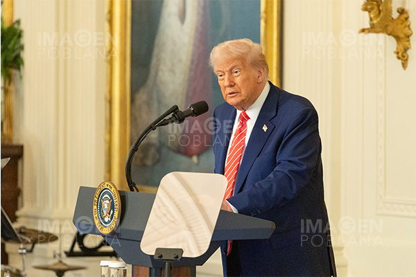 Aranceles a China no volverán a ser de 145 % si fracasa negociación, dice Trump