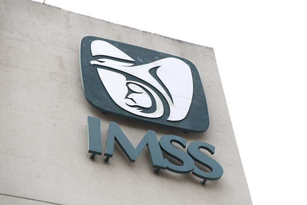 IMSS reconoce importante rezago en cirugías