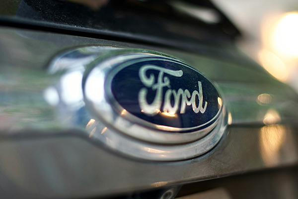 Plantas de Ford en Alemania están paralizadas por la primera huelga en la historia