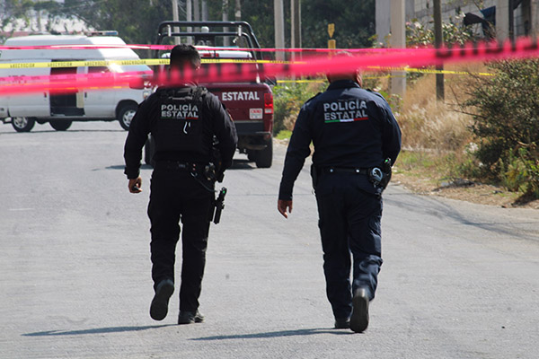 Asesinan a dos policías estatales tras ataque armado en Amozoc