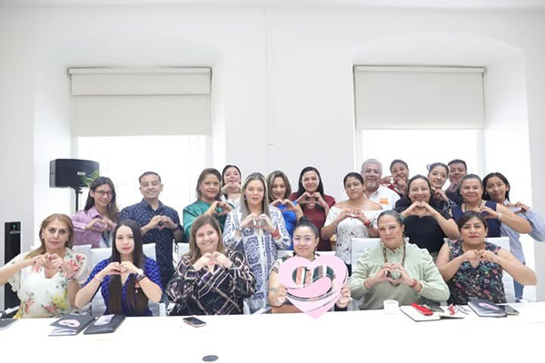 Voluntariados del gobierno del estado se fortalecen con apoyo del Patronato del SEDIF