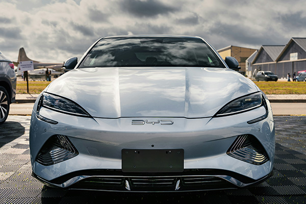 BYD disputa a Tesla su lugar en el mercado europeo de autos eléctricos