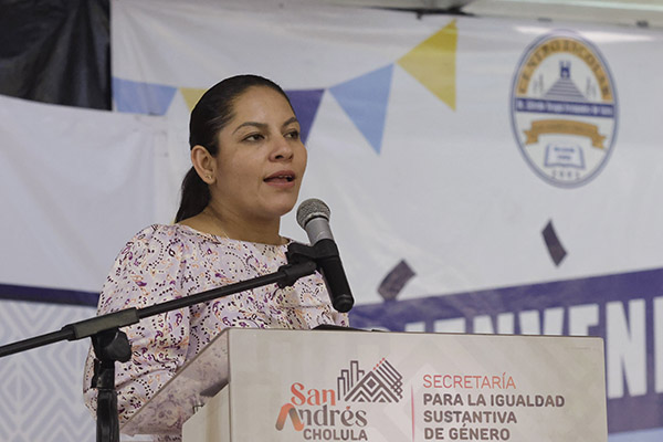 Respalda Lupita Cuautle construcción de ciclovía en la Recta Cholula