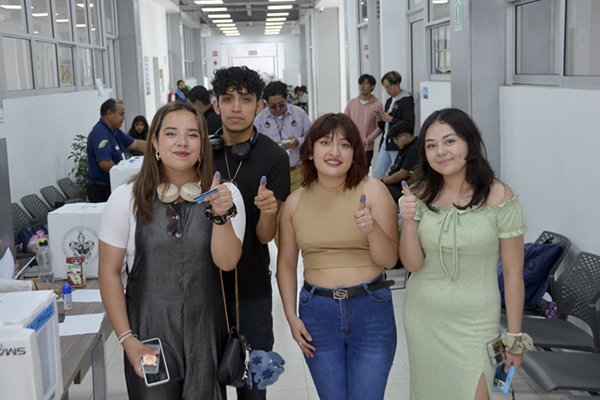 En la BUAP se eligieron 179 consejeros universitarios y 5 directores