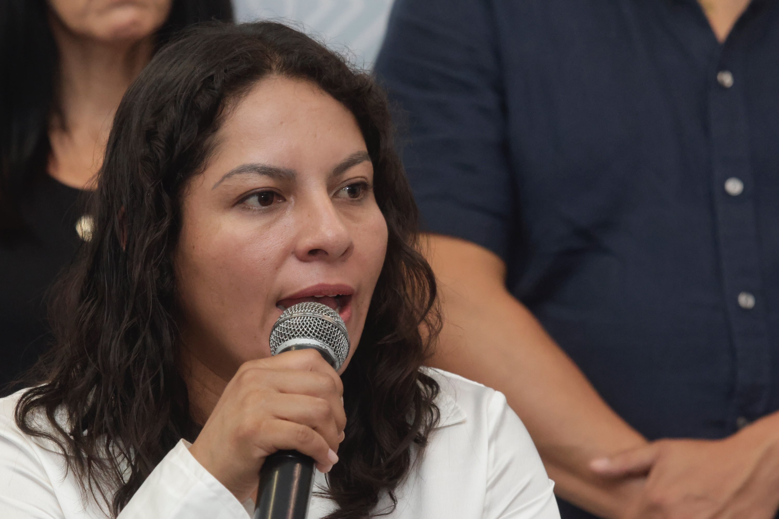 Llama Lupita Cuautle a funcionarios a cumplir con su declaración patrimonial