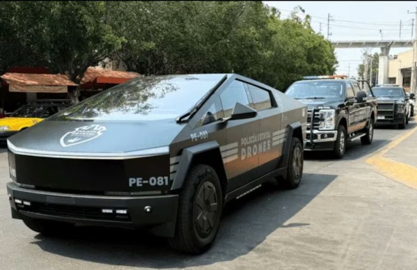 Tesla Cybertrucks como patrullas en Jalisco… en otros estados también hay “locos”