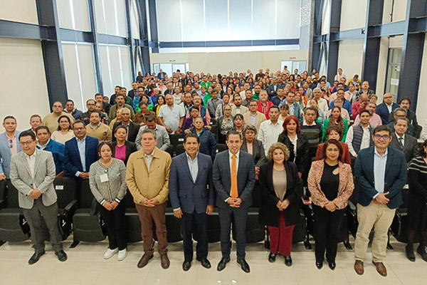 IPMP imparte coloquio para fortalecer liderazgo y seguridad en las escuelas