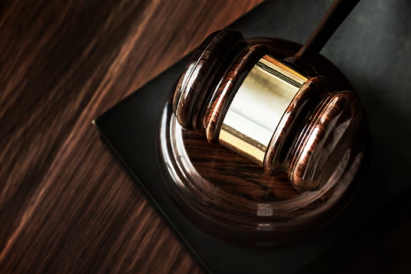 Pasará el resto de su vida en la cárcel tras secuestrar y vender a su hija de 6 años
