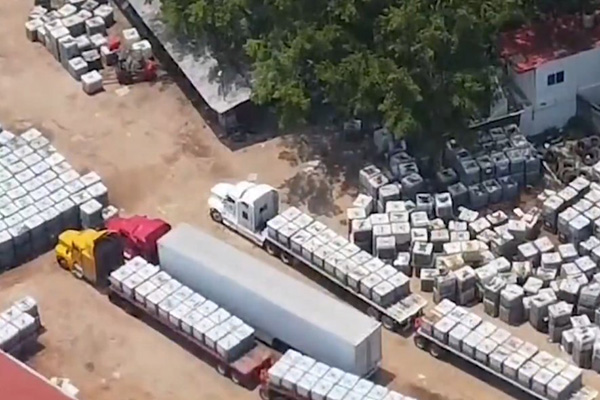 México investiga decomiso de 3 millones de litros de combustible robado