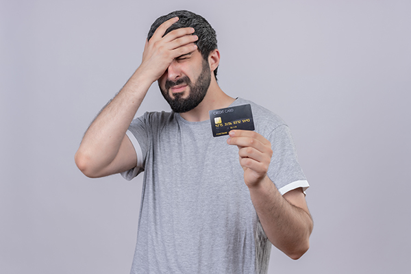 ¿No puedes pagar tu tarjeta de crédito? Esto es lo que debes saber