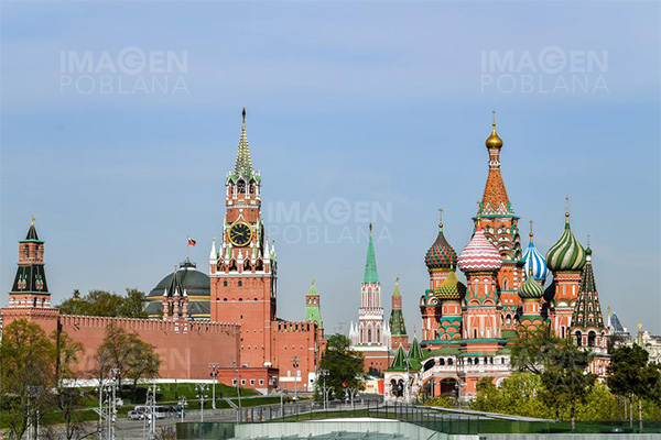 El Kremlin ve poco probable un encuentro entre Putin, Trump y Zelenski a corto plazo