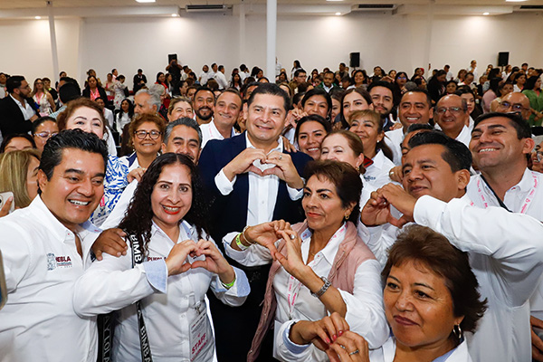 El DIF es el corazón del gobierno: Alejandro Armenta