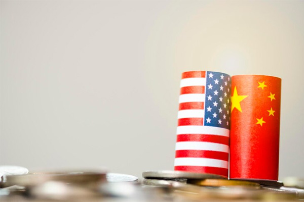 Trump afirma que discutió con Xi "complejidades" del acuerdo comercial entre EU y China