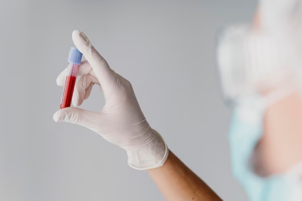 Científicos desarrollan sangre artificial compatible con todos los grupos sanguíneos