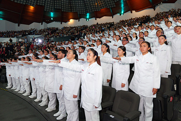 USEP lleva a cabo la Ceremonia de Clausura de la Generación 2021-2025